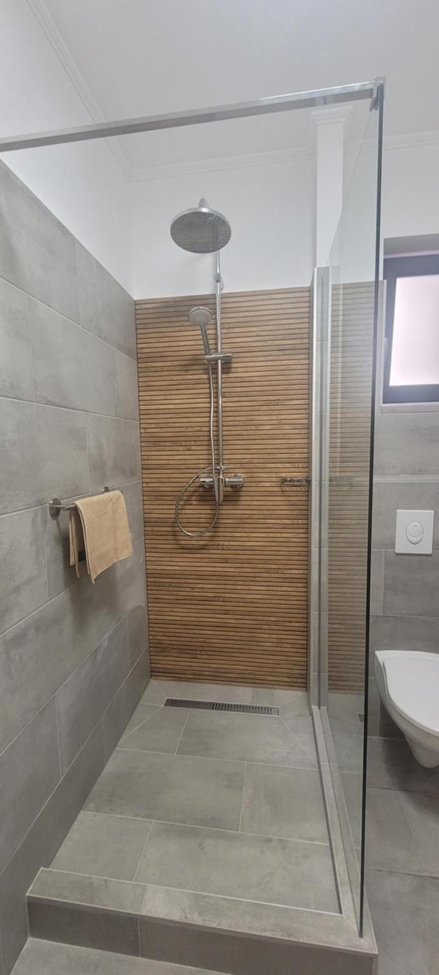 Csaladi Kikoeto Apartman Gyula Ngoại thất bức ảnh