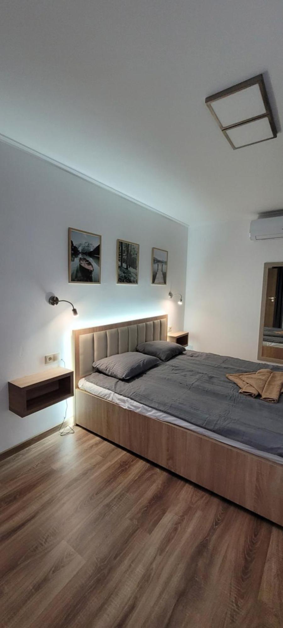 Csaladi Kikoeto Apartman Gyula Ngoại thất bức ảnh