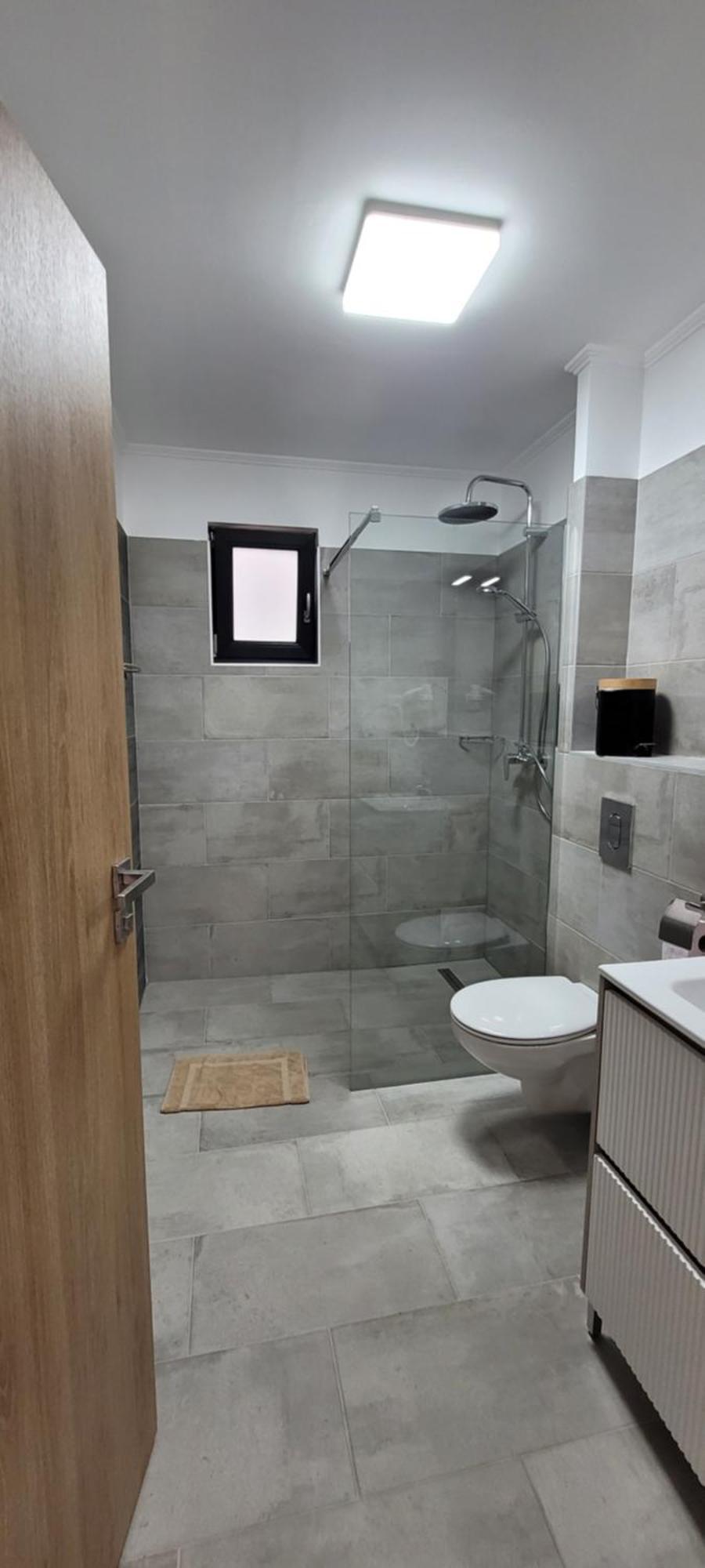 Csaladi Kikoeto Apartman Gyula Ngoại thất bức ảnh
